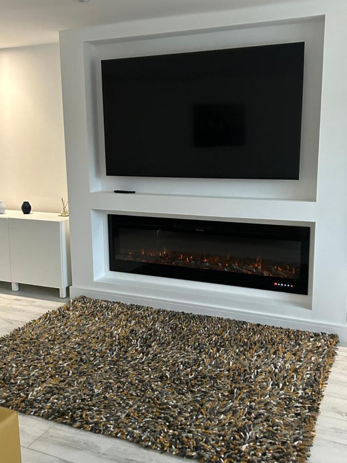 Garreg Fawr Trearddur Bay - Ty Melyn Villa ภายนอก รูปภาพ